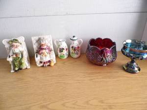 Carnival Glass - Vintage Collectibles