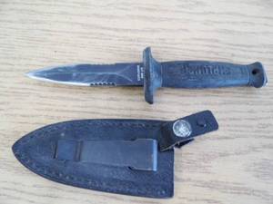 Explorer Knife wSheath