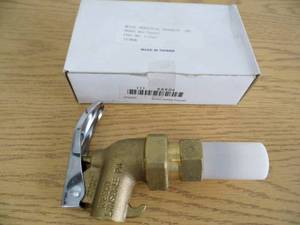 Wesco Brass Adjustable Faucet