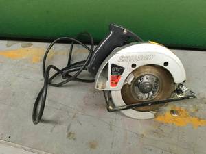 lot 359 image: Skilsaw 6 12 Circular Saw