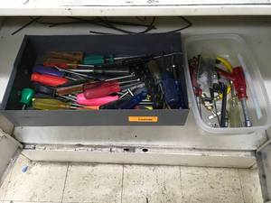 lot 375 image: Misc Screwdrivers
