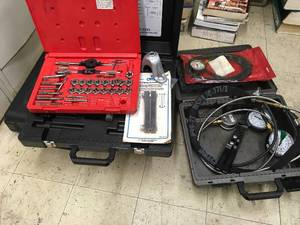 lot 416 image: Misc Automotive Tools