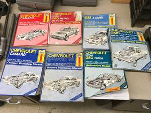 lot 419 image: 7 Chevrolet Haynes Automotive Repair Manuals
