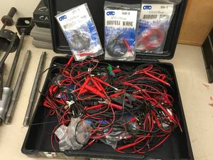 lot 438 image: Silicone Test Leads