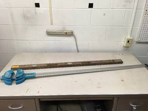 lot 454 image: Level & Dayco Factfinder