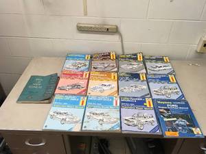 lot 464 image: Haynes Ford Automotive Repair Manuals
