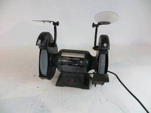 lot 15 image: Masterforce 8 Bench Grinder