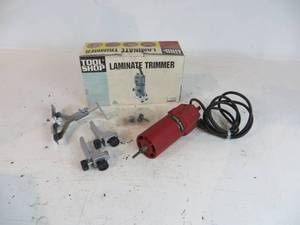 lot 17 image: Tool Shop Laminate Trimmer