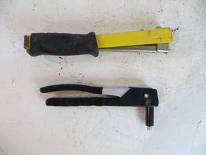 lot 56 image: Stanley Sharpshooter & Pop Rivetool