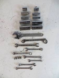lot 57 image: Miscellaneous Wrenches & Sockets