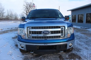 2013 Ford F150 XTR Crew Cab 4x4 - 1 Owner -