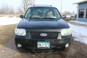 2005 Ford Escape Limited AWD