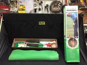 lot 51 image: Arnold Palmer indoor golf game NIB