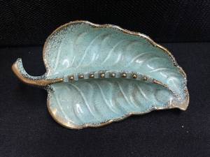 lot 36 image: California USA MCM mid-century modern, vintage 1960s ashtray