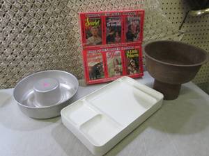 Lot of Food Trays New Unopened Book...