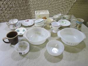 Lot of Assorted Vintage Glass Fire ...