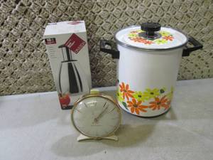 Vintage Westclox Alarm Clock, Pot w...