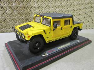 Maisto Die Cast Hummer (Soft Top) o...