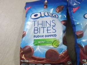 12 Bags of Oreo Thins Bites Fudge D...