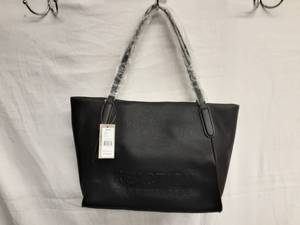 New With Tags Kenneth Cole Reaction Tote Bag With Snap Closure