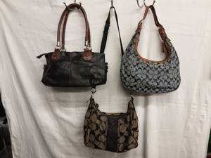 3-Hand Bags