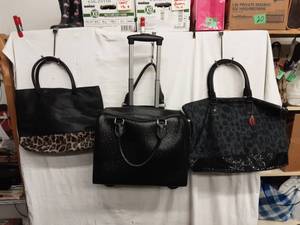 Initial Inc. Rolling Ostrich-Like Travel Bag With Retractable Handle, 2-Cheetah Print Tote Bags