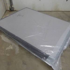 lot 8 image: Brand New Sealy 9 High Profile StableSupport Queen Box Spring
