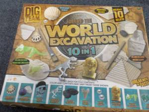lot 7 image: Around the World Excavation 10 in 1...
