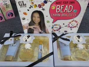 lot 25 image: Make your own Charm Bracelets Kit a...
