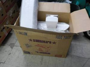 lot 86 image: Case of 125 2 qt Food Pails...