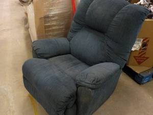 lot 149 image: Rocker Recliner...