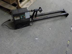 lot 150 image: Wood Tuaning Lathe...