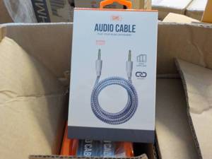 lot 226 image: Case of 84 Audio Cables...