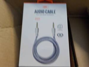 lot 227 image: Case of 84 Audio Cables...