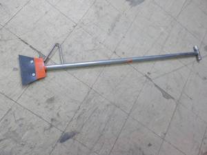lot 238 image: Floor Scraper 7 Blade...