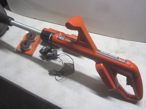 B&D Cordless String Trimmer