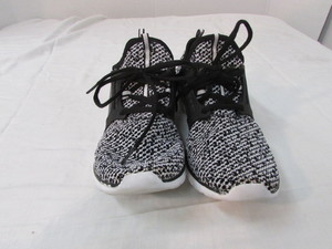 Womens Tennis Shoes