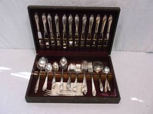 Silverware Set