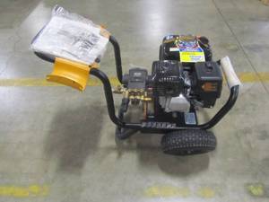lot 6A image: DEWALT Honda GX200 3,400 PSI 2.5 GPM Gas Pressure Washer DXPW3425