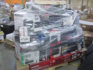 lot 69 image: WHOLESALE MIXED PALLET OF RETURNS - GARAGE ITEMS AND SHOP EQUIPMENT