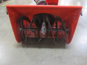 lot 52 image: Ariens Deluxe 28 in. 2-Stage Electric Start Gas Snow Blower with Auto-Turn Steering 921046