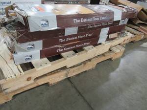 lot 212 image: Trafficmaster Oak 6 in. x 36 in. Luxury Vinyl Plank Flooring (24 sq. ft.  case) - 4 Cases. 11053