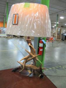 lot 214 image: Absolute Decor 31-in 3-Way Beige Antler Indoor Table Lamp with Fabric Shade. Broken Tip on 1 Antler.