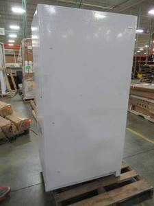 lot 268 image: Frigidaire 16.6-cu ft Frost-free Upright Freezer in White, LFFH173QW. - Does Not Cool - Bad Compressor