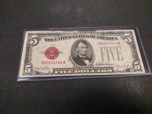 lot 151 image: 1928 F Five Dollar Red Seal United ...