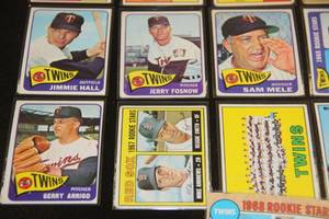 1960s Baseball Card Lot  25 Cards
