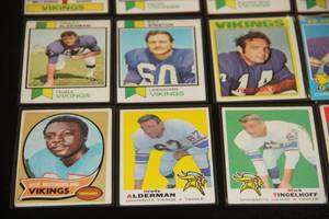 1968-1974 Topps Football Card Lot  24 Cards