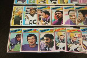 1977-1978 Topps Football Card Lot  30 Cards