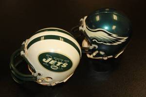 1995 Riddell Authentic Mini Helmet Philadelphia Eagles and New York Jets