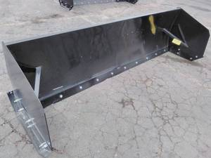 lot 601 image: 10 Snow Pusher (Skid Steer Attachment)